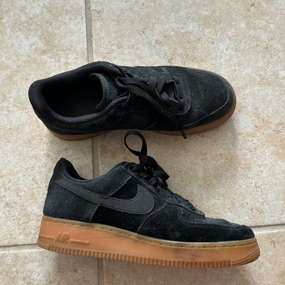 Nike suede Air Force 1 size 7.5
